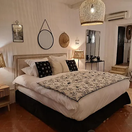 Отель Le Patio De Sophie 3*